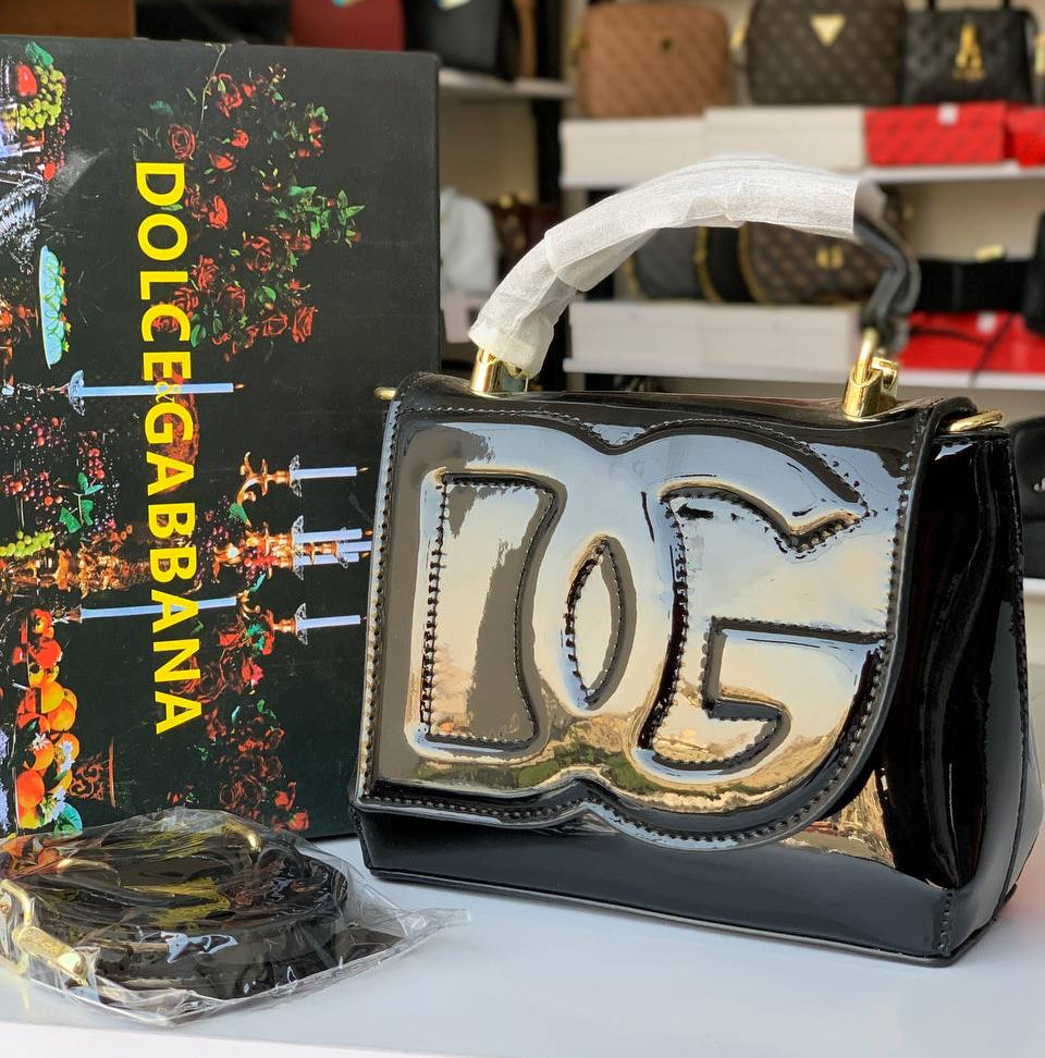 D&G